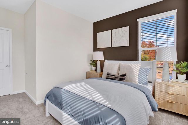 9672 SWALLOWTAIL LANE, Manassas, VA 20110