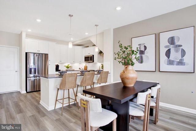 9672 SWALLOWTAIL LANE, Manassas, VA 20110