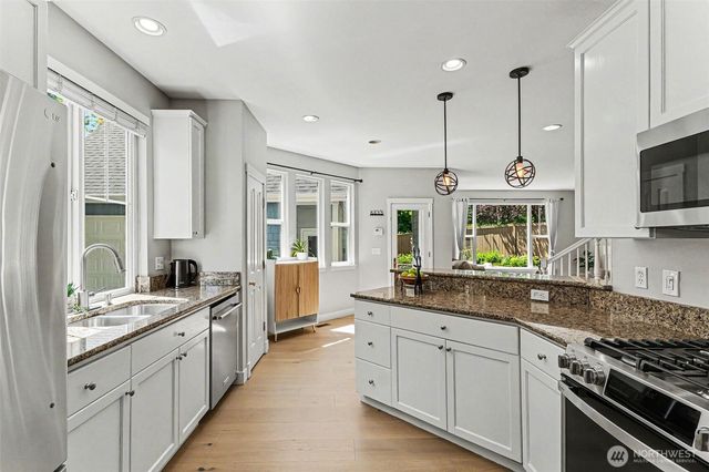 7521 Dogwood Lane SE, Snoqualmie, WA 98065