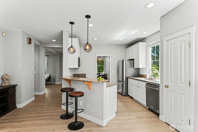 7521 Dogwood Lane SE, Snoqualmie, WA 98065