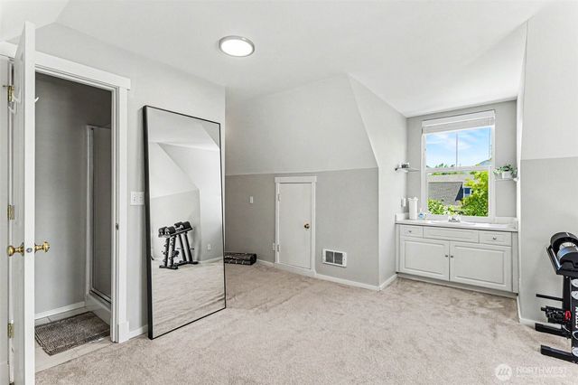 7521 Dogwood Lane SE, Snoqualmie, WA 98065
