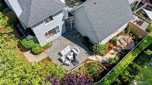 7521 Dogwood Lane SE, Snoqualmie, WA 98065