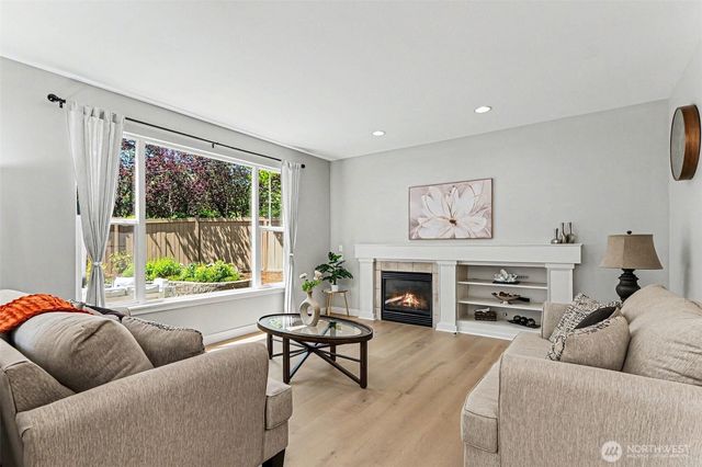 7521 Dogwood Lane SE, Snoqualmie, WA 98065