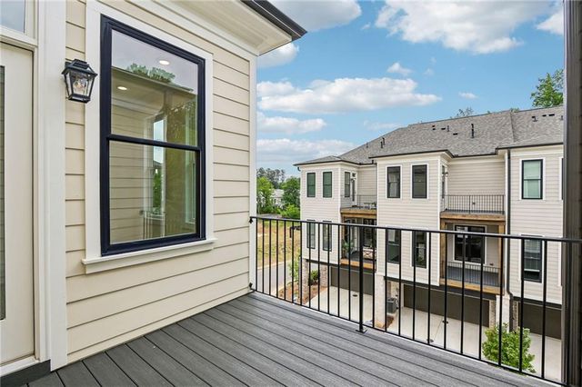 220 Midnight Oak Run 2, Alpharetta, GA 30009