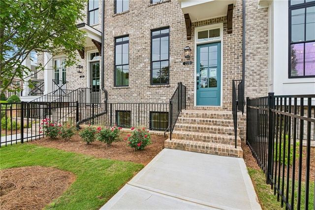 220 Midnight Oak Run 2, Alpharetta, GA 30009