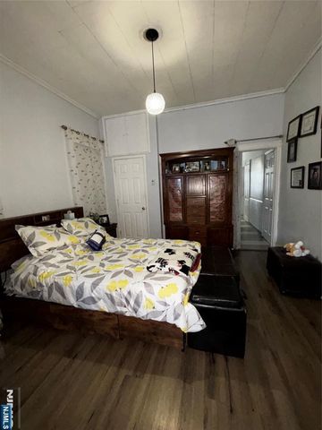 552 Market Street, Paterson, NJ 07513