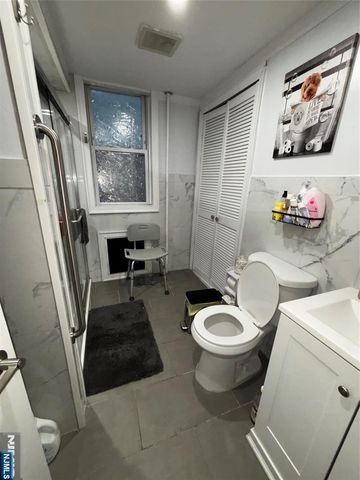 552 Market Street, Paterson, NJ 07513