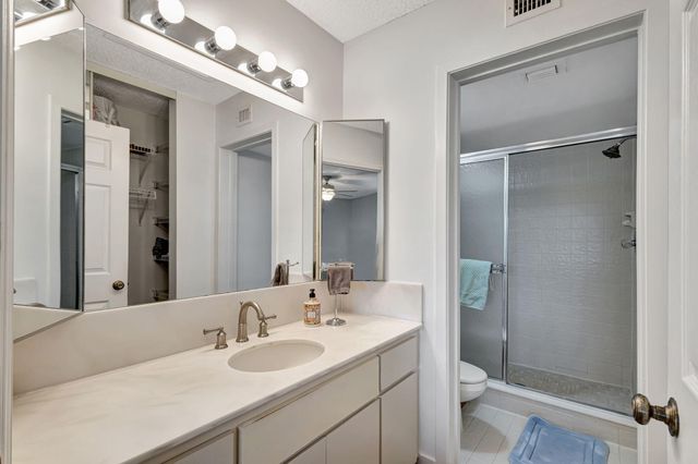 348 Brackenwood Circle, Palm Beach Gardens, FL 33418