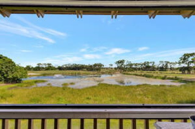 348 Brackenwood Circle, Palm Beach Gardens, FL 33418