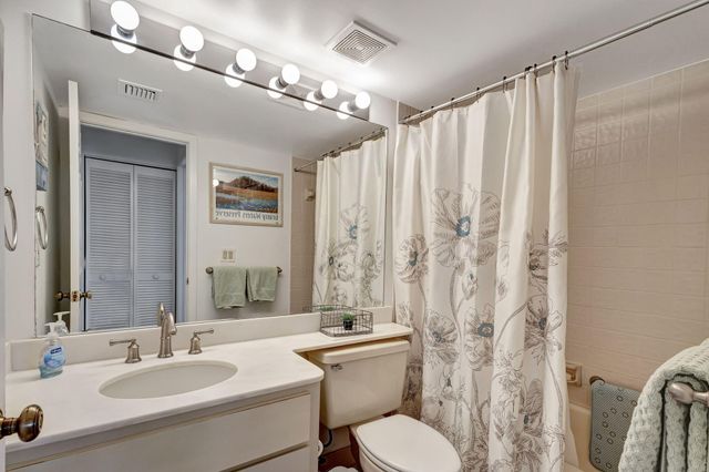 348 Brackenwood Circle, Palm Beach Gardens, FL 33418