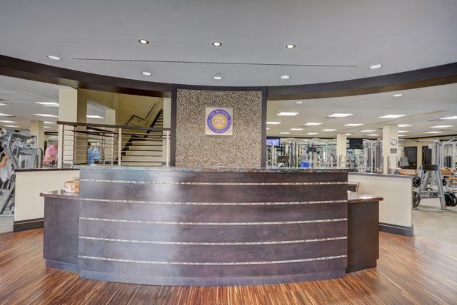 348 Brackenwood Circle, Palm Beach Gardens, FL 33418