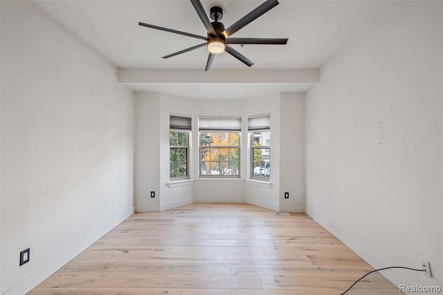 3227 Camden Drive, Troy, MI 48084