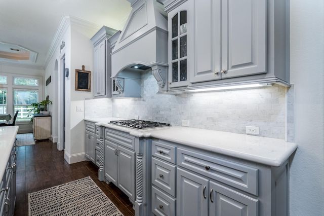 11274 Majestic Drive, Montgomery, TX 77316