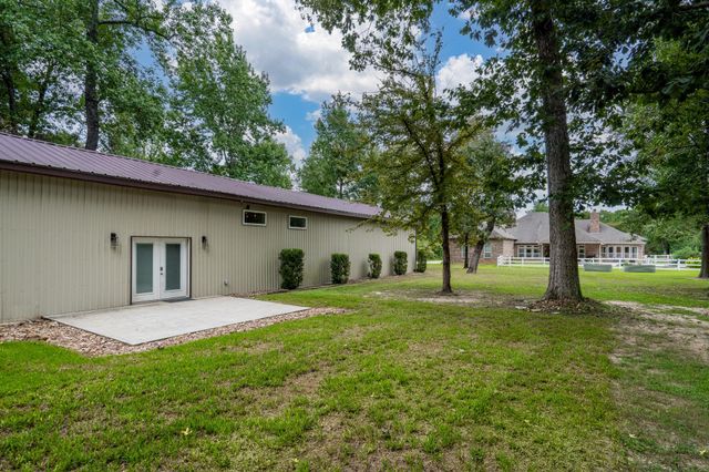 11274 Majestic Drive, Montgomery, TX 77316
