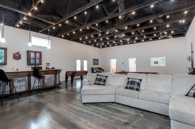 11274 Majestic Drive, Montgomery, TX 77316