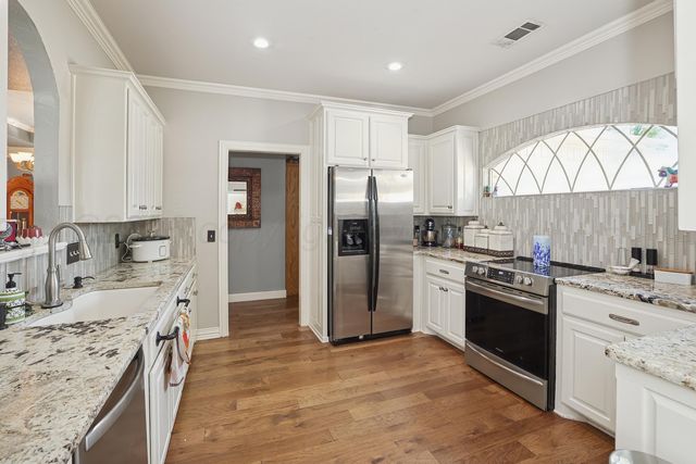 17250 Valley Lake Drive, Canyon, TX 79015