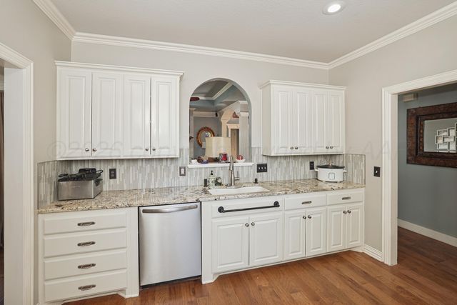 17250 Valley Lake Drive, Canyon, TX 79015