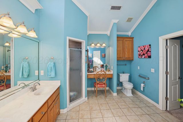 17250 Valley Lake Drive, Canyon, TX 79015