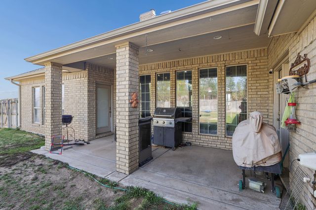 17250 Valley Lake Drive, Canyon, TX 79015