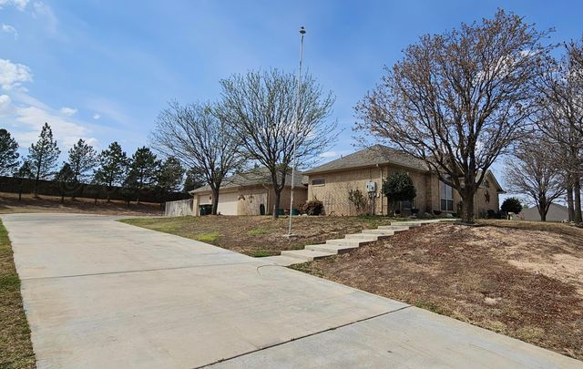 17250 Valley Lake Drive, Canyon, TX 79015