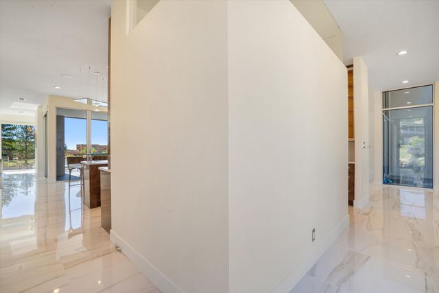 13632 Canada Del Oso Place NE, Albuquerque, NM 87111