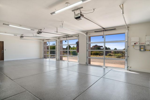13632 Canada Del Oso Place NE, Albuquerque, NM 87111