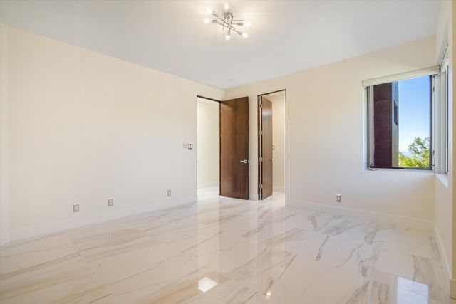 13632 Canada Del Oso Place NE, Albuquerque, NM 87111
