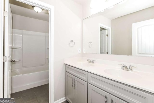 6610 Trailblazer Road, Flowery Branch, GA 30542