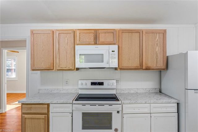 6257 Lake Brandt Road, Summerfield, NC 27358