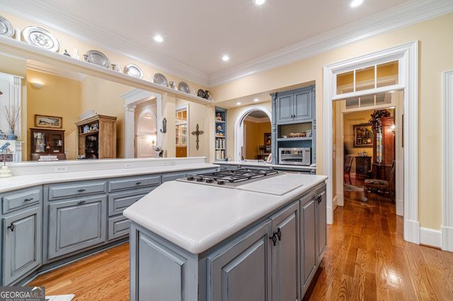 200 Johnson Road, Suwanee, GA 30024