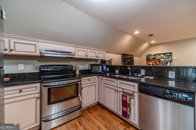 200 Johnson Road, Suwanee, GA 30024