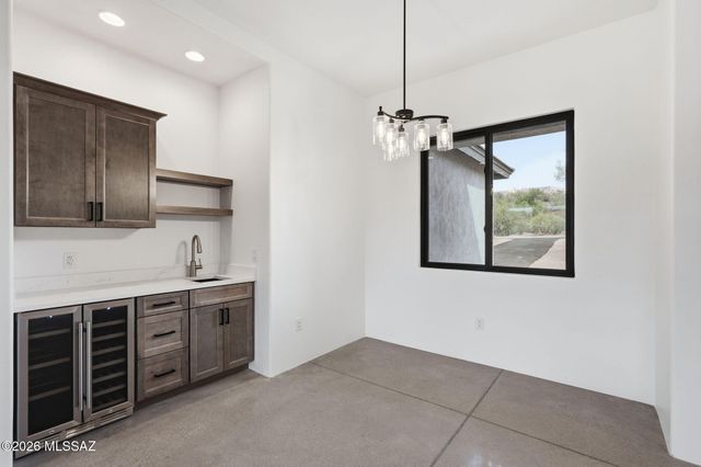 4910 W Placita De Los Vientos, Tucson, AZ 85745