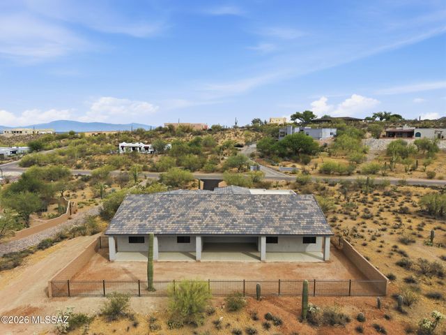 4910 W Placita De Los Vientos, Tucson, AZ 85745