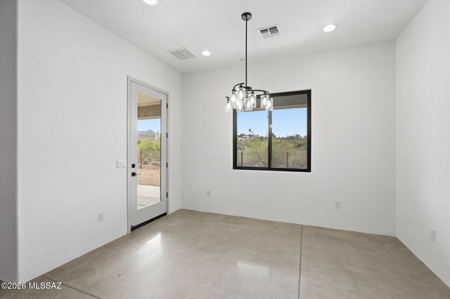 4910 W Placita De Los Vientos, Tucson, AZ 85745