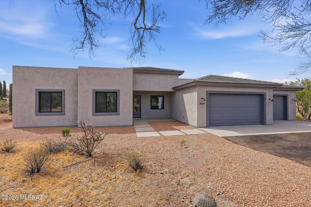 4910 W Placita De Los Vientos, Tucson, AZ 85745