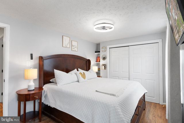 7457 WOUNDED KNEE RD, Lorton, VA 22079