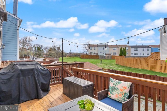 7457 WOUNDED KNEE RD, Lorton, VA 22079