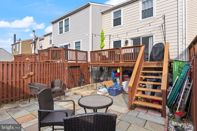 7457 WOUNDED KNEE RD, Lorton, VA 22079