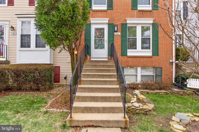 7457 WOUNDED KNEE RD, Lorton, VA 22079