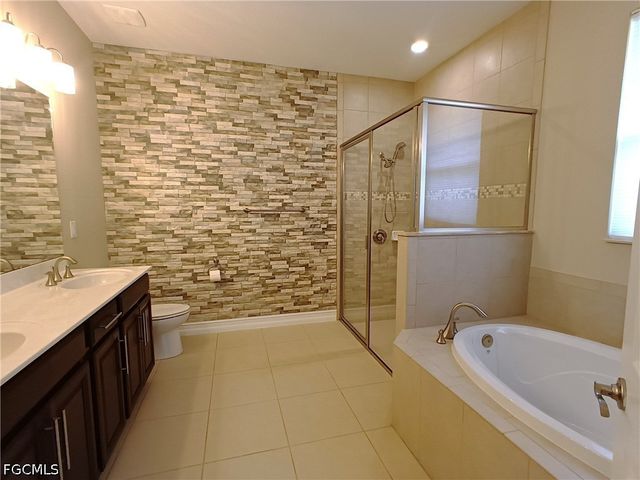 20559 Long Pond RD, North Fort Myers, FL 33917