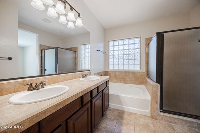 3681 E YELLOWSTONE Place, Chandler, AZ 85249