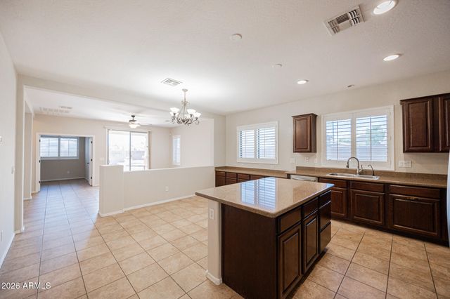 3681 E YELLOWSTONE Place, Chandler, AZ 85249