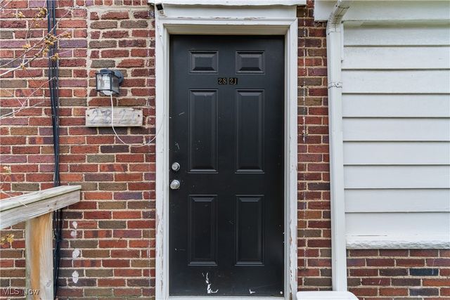 2823 Columbus Road NE, Canton, OH 44705