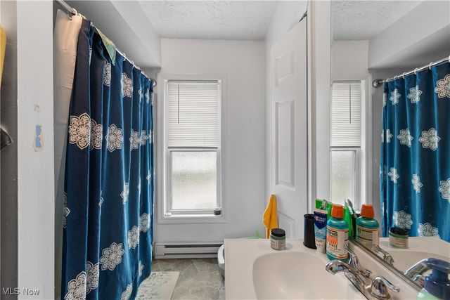 2823 Columbus Road NE, Canton, OH 44705