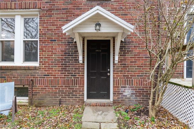 2823 Columbus Road NE, Canton, OH 44705