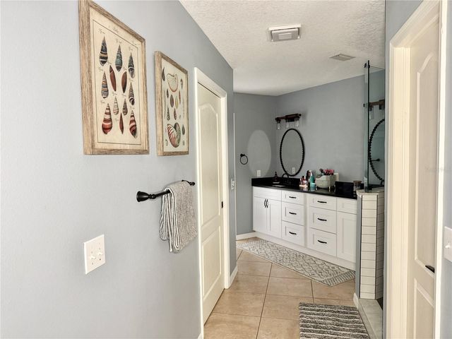9306 ALANBROOKE ST, Temple Terrace, FL 33637