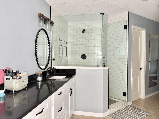 9306 ALANBROOKE ST, Temple Terrace, FL 33637