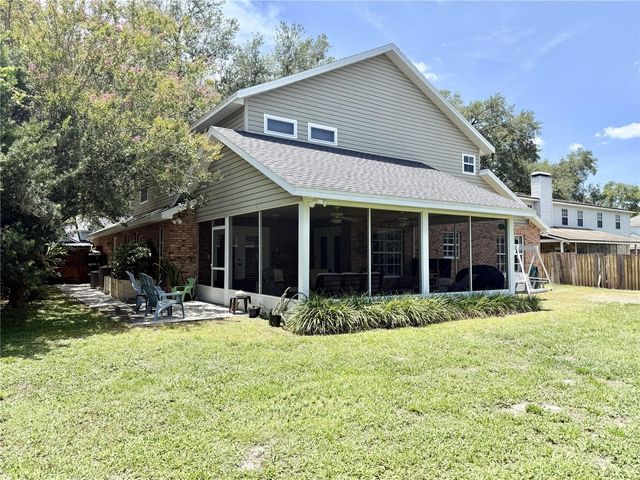 9306 ALANBROOKE ST, Temple Terrace, FL 33637