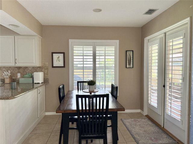 9306 ALANBROOKE ST, Temple Terrace, FL 33637