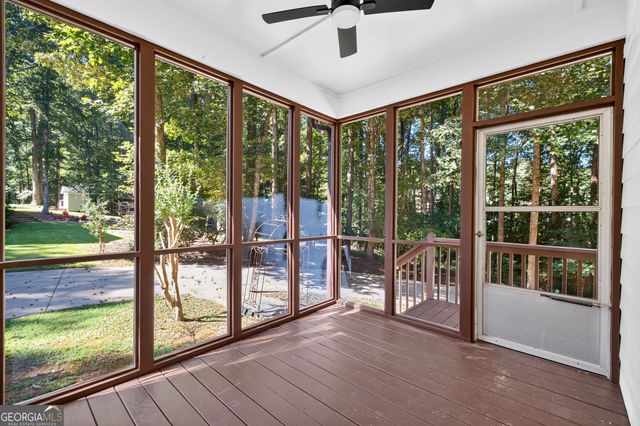 315 Thorntree Lane, Canton, GA 30115